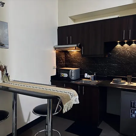 Stamford Studio Condo In Mckinley Hill, Bgc Taguig