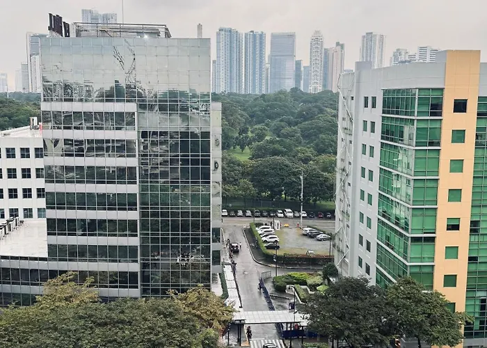 Stamford In Mckinley Hill, Bgc Taguig Aparthotel *