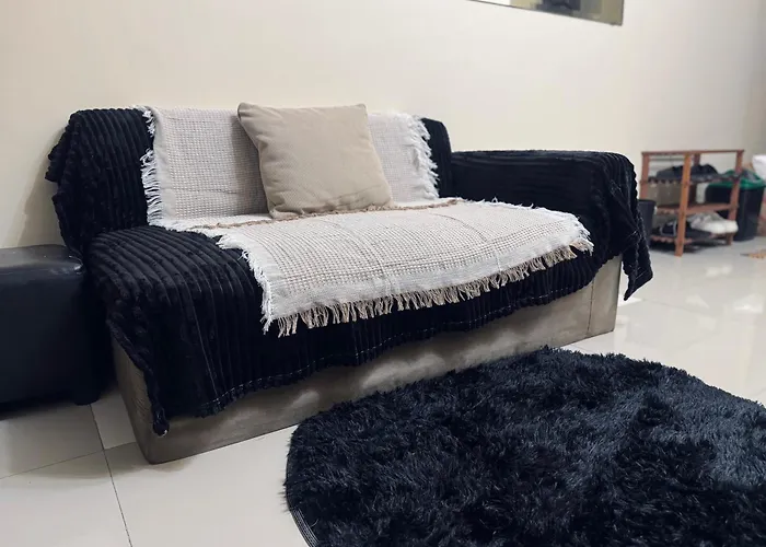 Stamford In Mckinley Hill, Bgc Taguig * Manila